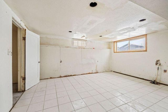 727 Roseway Drive, Klamath Falls, OR 97601