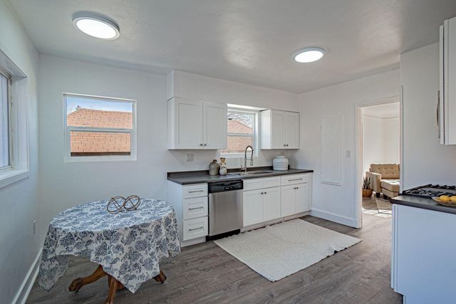 727 Roseway Drive, Klamath Falls, OR 97601