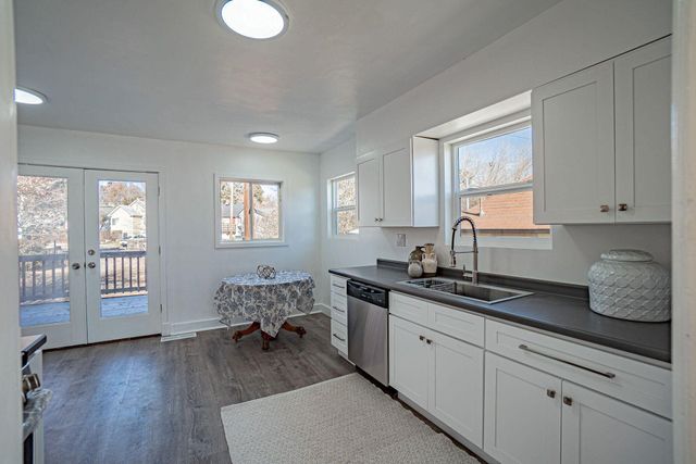 727 Roseway Drive, Klamath Falls, OR 97601
