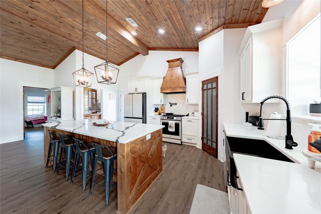 13085 County Road 1200, Malakoff, TX 75148