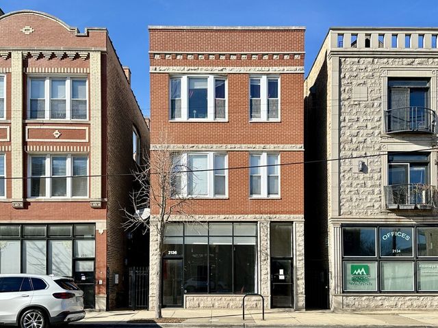 2136 W CHICAGO Avenue, Chicago, IL 60622