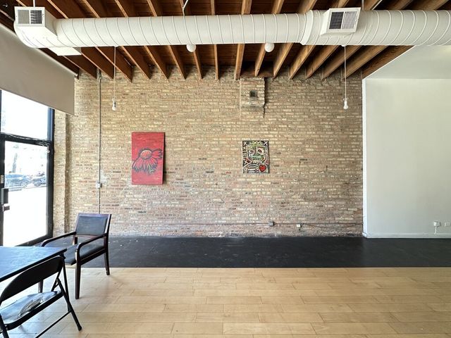 2136 W CHICAGO Avenue, Chicago, IL 60622