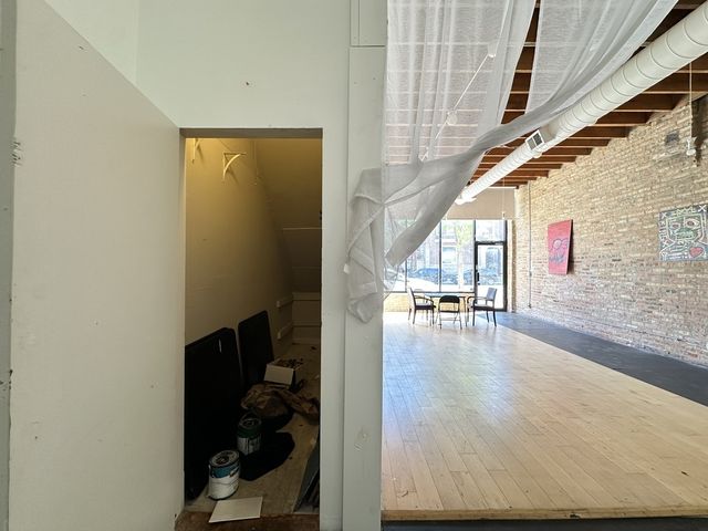 2136 W CHICAGO Avenue, Chicago, IL 60622