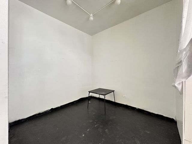 2136 W CHICAGO Avenue, Chicago, IL 60622