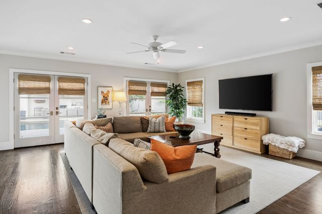 7114 Azalea Lane, Dallas, TX 75230