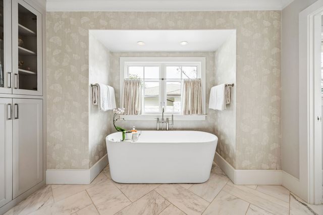 7114 Azalea Lane, Dallas, TX 75230