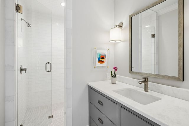 7114 Azalea Lane, Dallas, TX 75230