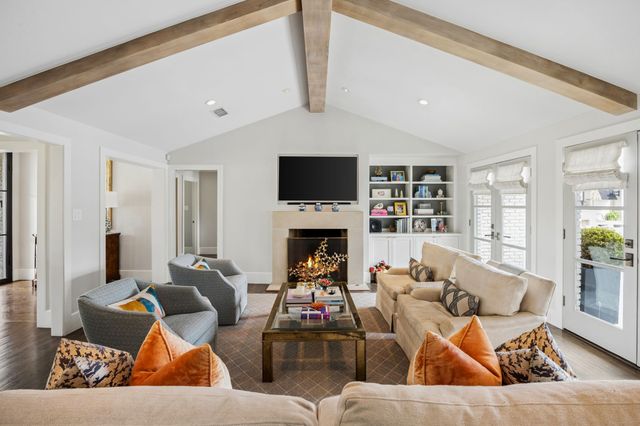 7114 Azalea Lane, Dallas, TX 75230