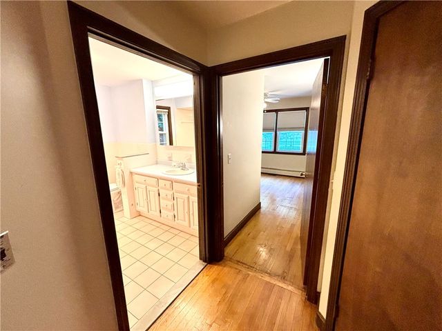 55 Nightingale Avenue, Warwick, RI 02889