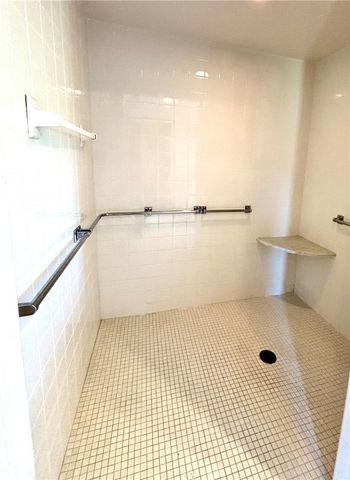 55 Nightingale Avenue, Warwick, RI 02889