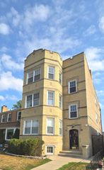2516 W Jarvis Avenue 3, Chicago, IL 60645