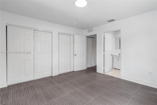 2132 NW 47th St 2132, Miami, FL 33142