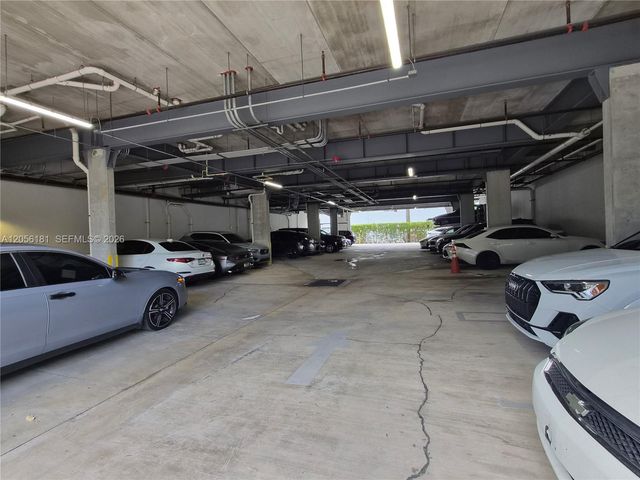 1938 Jackson Street 502, Hollywood, FL 33020