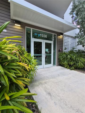 1938 Jackson Street 502, Hollywood, FL 33020