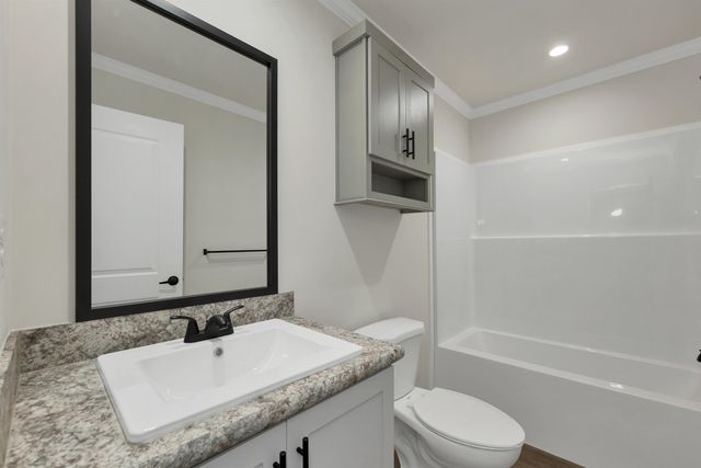 1 Granite Drive, North Hampton, NH 03862