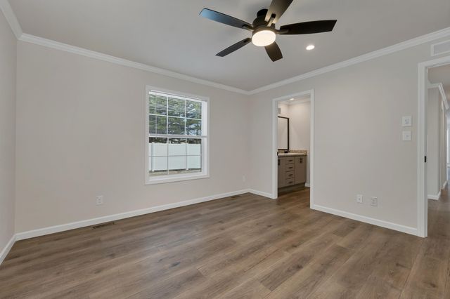 1 Granite Drive, North Hampton, NH 03862