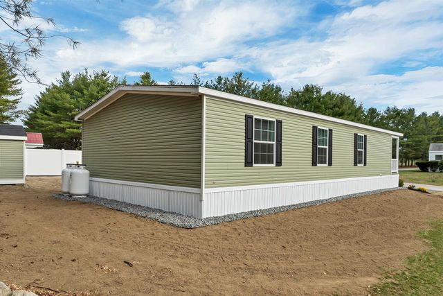 1 Granite Drive, North Hampton, NH 03862