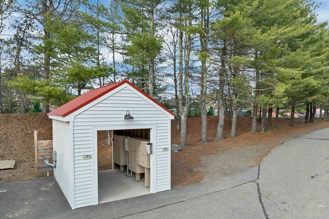 1 Granite Drive, North Hampton, NH 03862