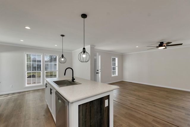 1 Granite Drive, North Hampton, NH 03862