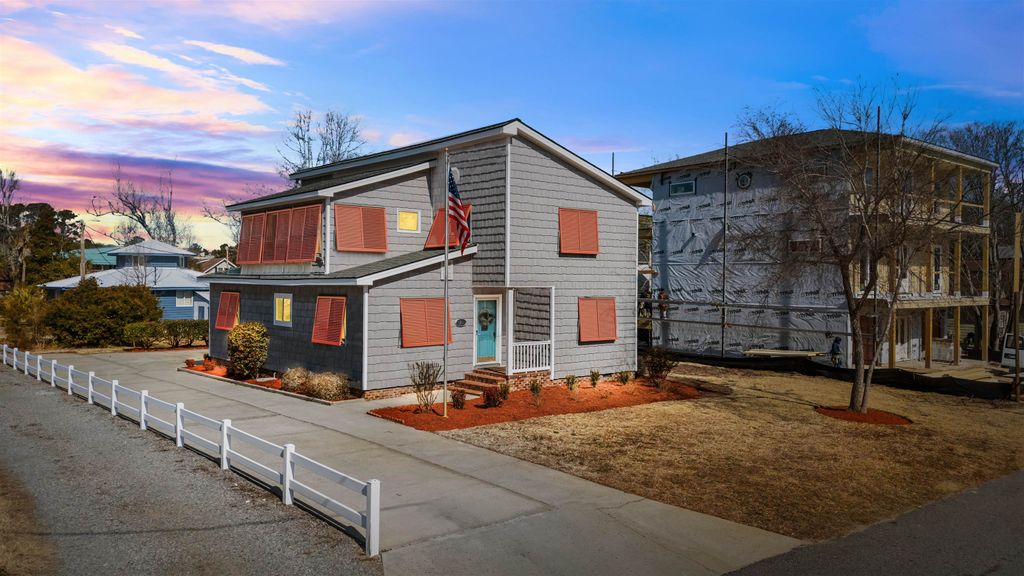 1314 Holly Dr., North Myrtle Beach, SC 29582