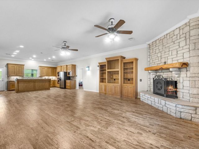 2600 Euell Road, Crosby, TX 77532