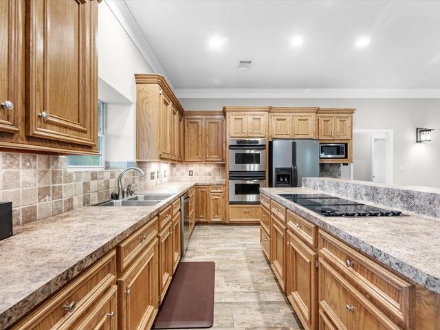 2600 Euell Road, Crosby, TX 77532