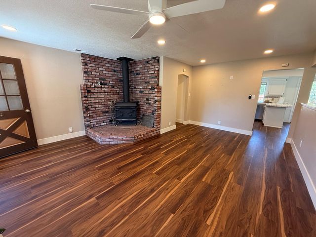1716 Rockrose Rd, West Sacramento, CA 95691