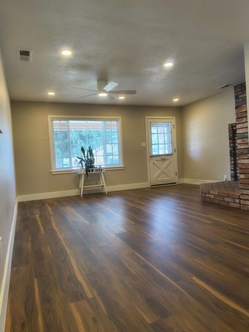 1716 Rockrose Rd, West Sacramento, CA 95691