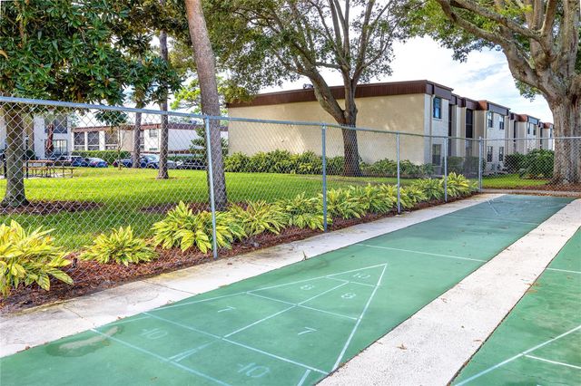 2400 WINDING CREEK BOULEVARD 14-105, Clearwater, FL 33761