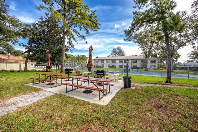2400 WINDING CREEK BOULEVARD 14-105, Clearwater, FL 33761