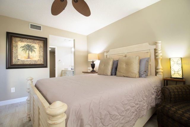 2400 WINDING CREEK BOULEVARD 14-105, Clearwater, FL 33761