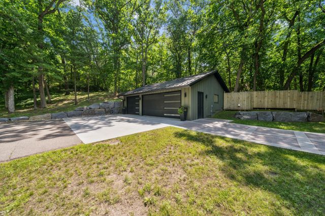 306 Cove Road, Troy Twp, WI 54016
