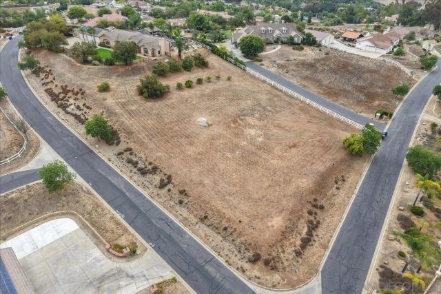 31264 North Star, Valley Center, CA 92082