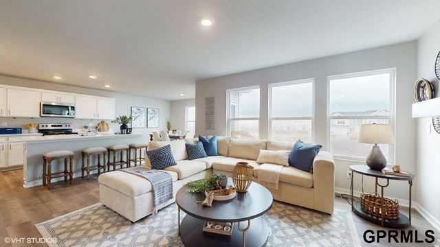 13709 Vane Street, Omaha, NE 68142