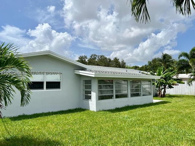 1931 NE 55th Ct, Fort Lauderdale, FL 33308
