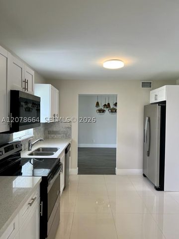 1931 NE 55th Ct, Fort Lauderdale, FL 33308