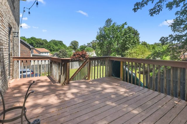 506 Brentwood Circle, Clarksville, TN 37042