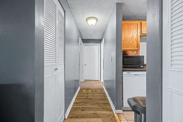 35 Longworth Avenue 12, Brockton, MA 02301