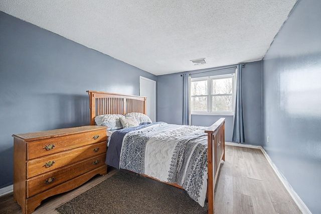 35 Longworth Avenue 12, Brockton, MA 02301