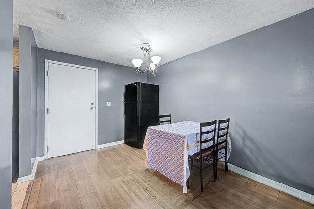 35 Longworth Avenue 12, Brockton, MA 02301