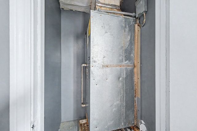 35 Longworth Avenue 12, Brockton, MA 02301