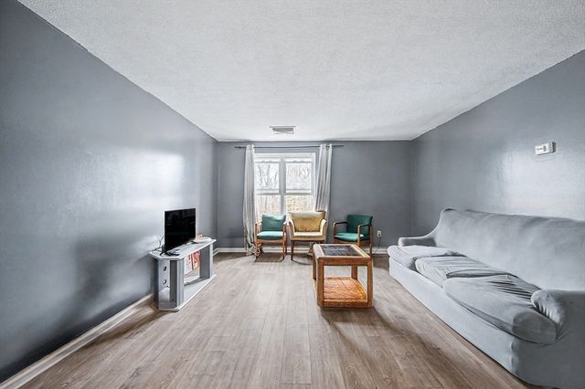 35 Longworth Avenue 12, Brockton, MA 02301