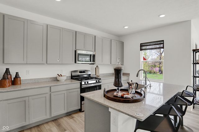 8771 Alexander Rdg Drive, Mccordsville, IN 46055