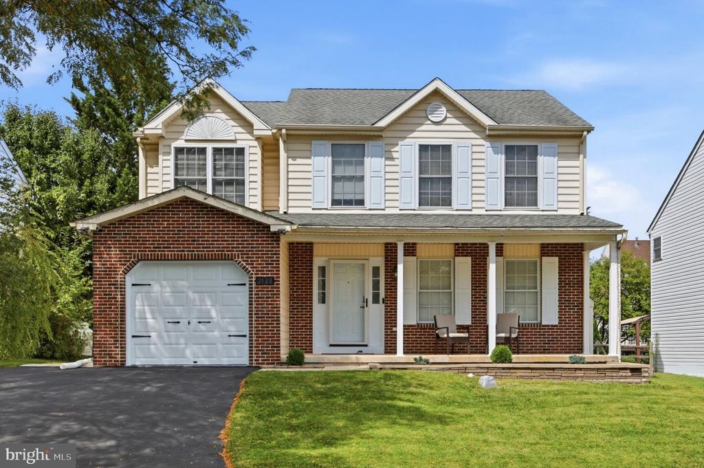 2128 BARLEY DR, QUAKERTOWN, PA 18951 — photo 2