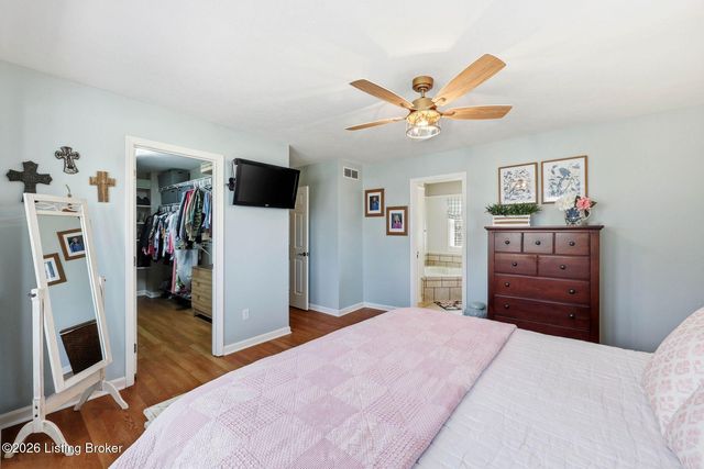 11708 Saratoga Woods Ct, Louisville, KY 40299