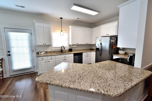140 Bridgeport Court, Rocky Mount, NC 27804