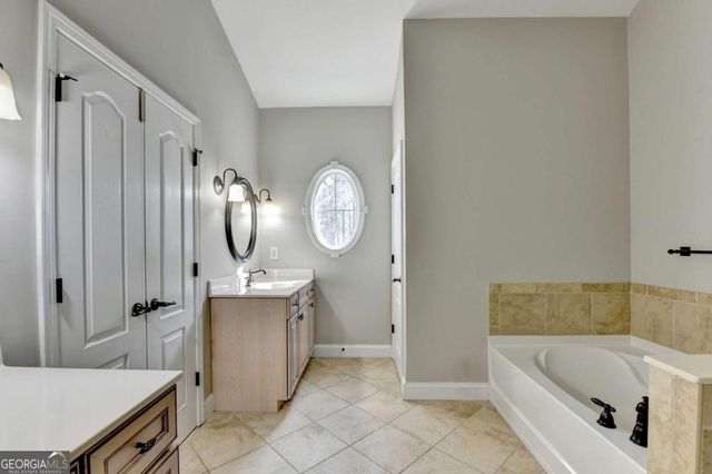 3013 Amberglen Court, Cumming, GA 30040