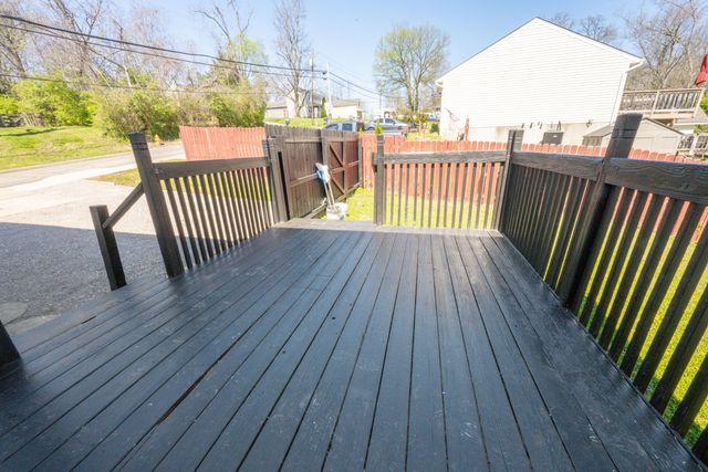 1446 Garvey Avenue, Elsmere, KY 41018