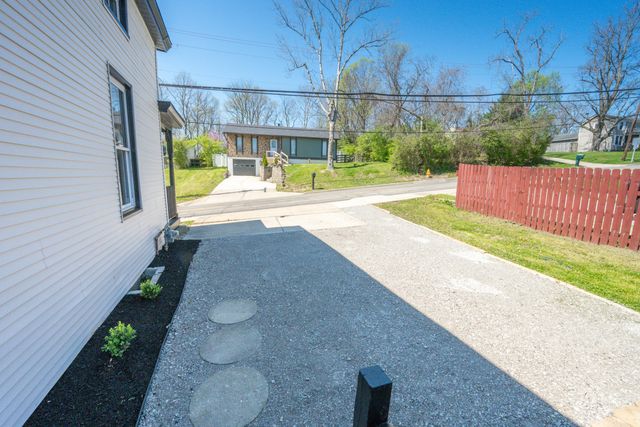 1446 Garvey Avenue, Elsmere, KY 41018