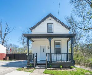 1446 Garvey Avenue, Elsmere, KY 41018